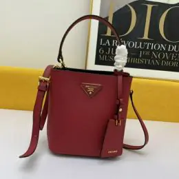 prada aaa qualite sac a main  pour femme s_1223133